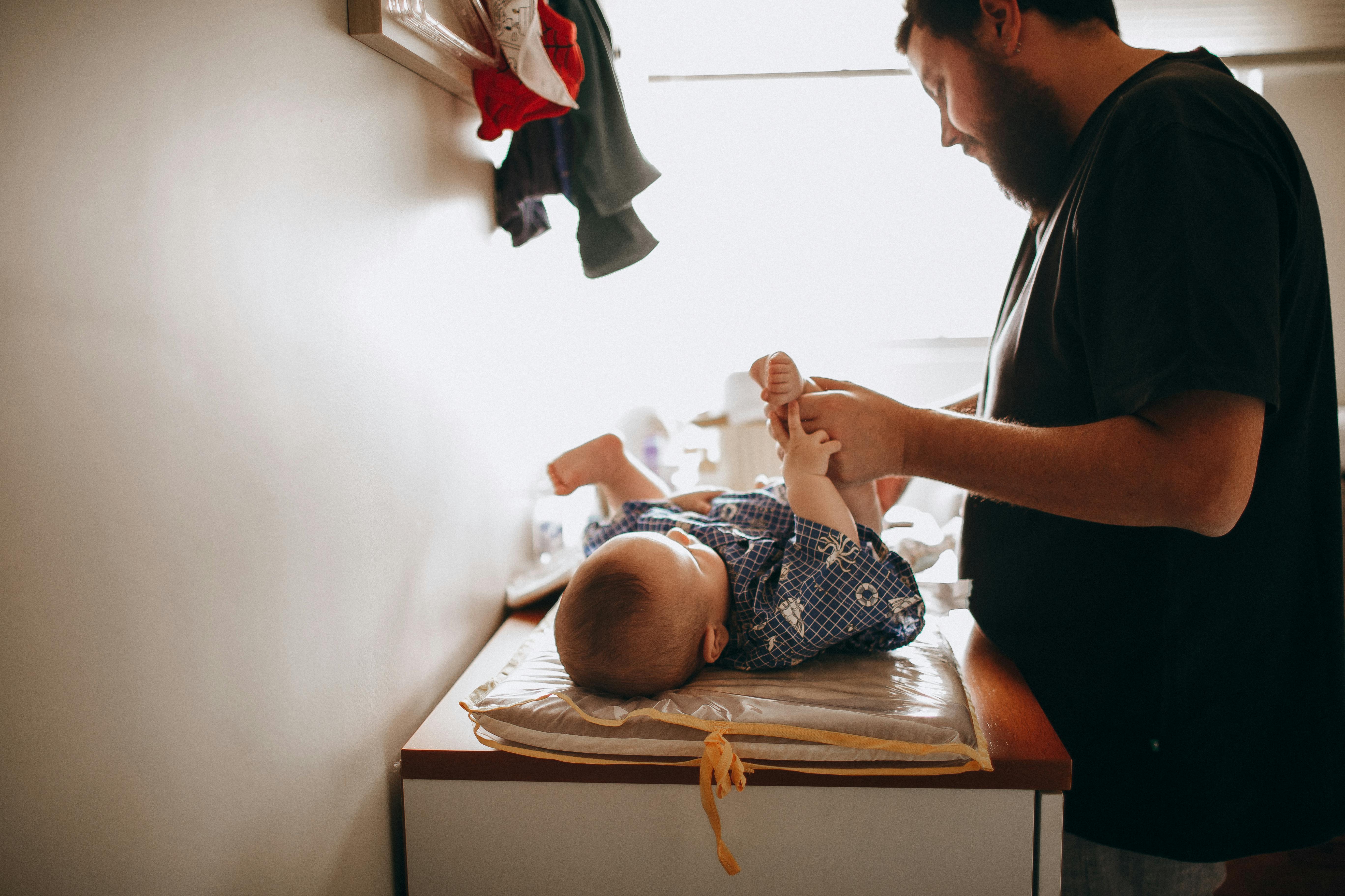 tip on preparing for fatherhood: learn basic baby care skills
