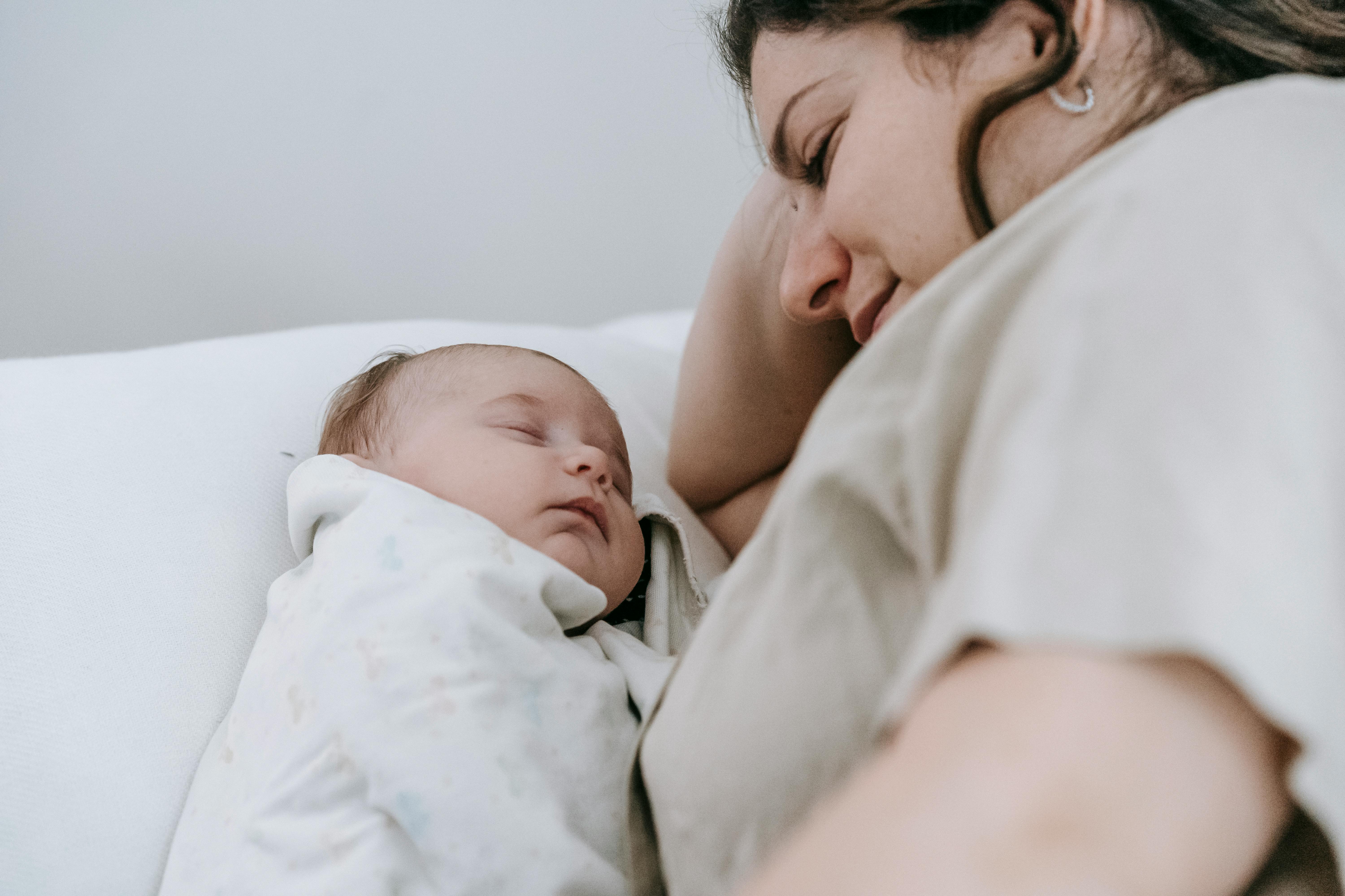 Top 5 Sleep Training Books to Help Your Baby Sleep